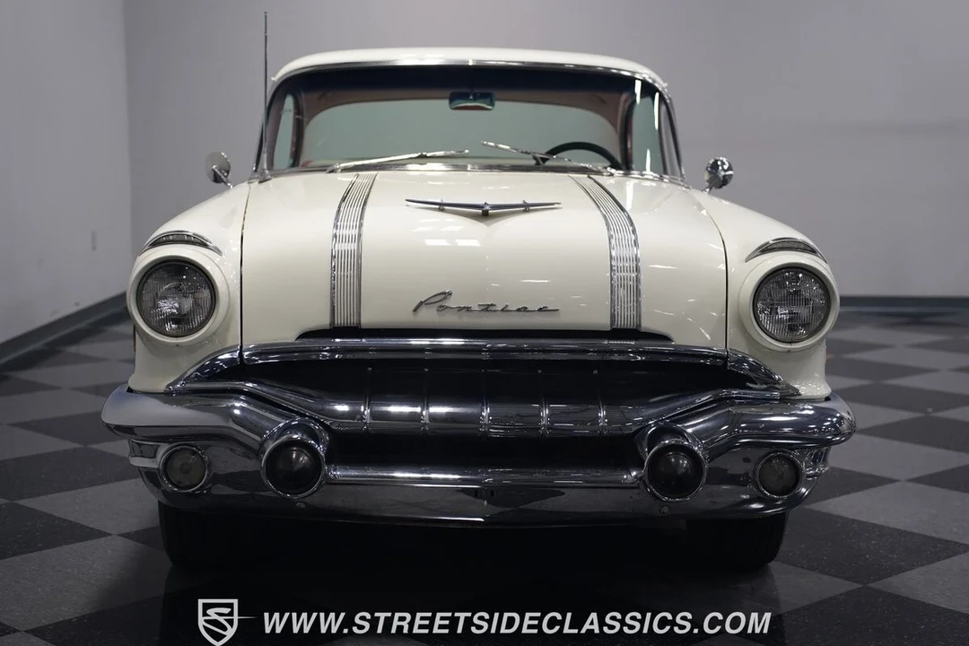 1956 Pontiac Star Chief - Image 6 of 21