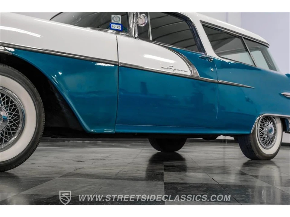 1956 Pontiac Star Chief - Image 21 of 31