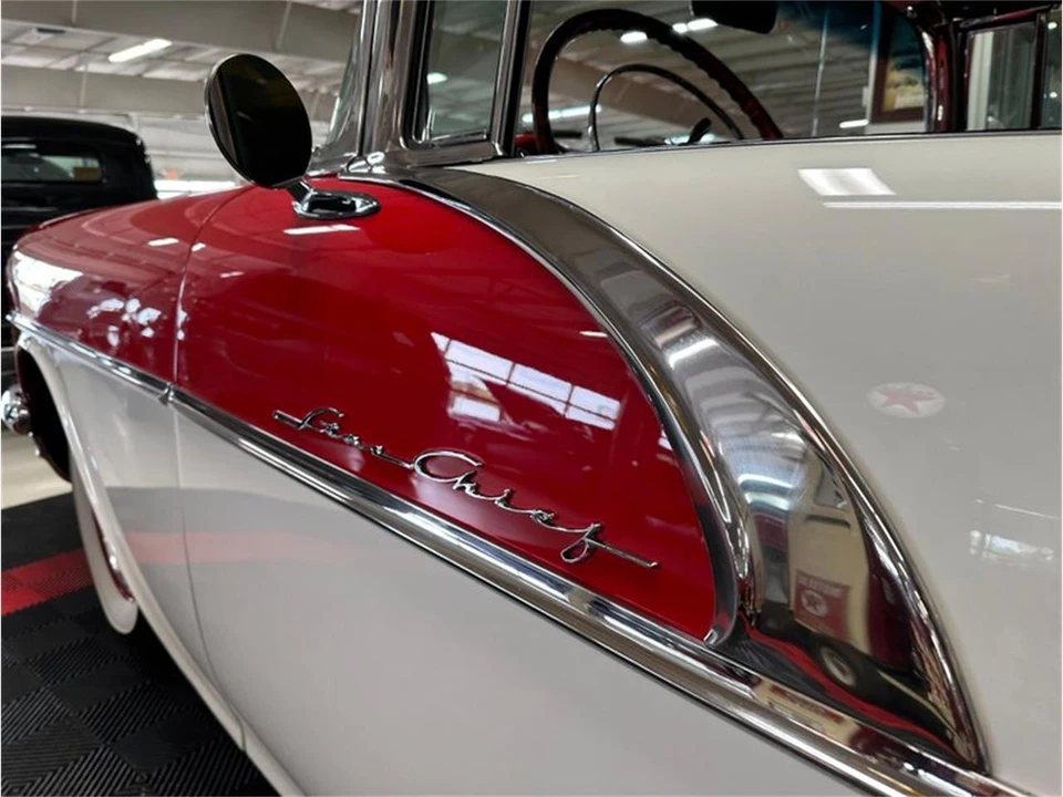 1956 Pontiac Star Chief - Image 20 of 31