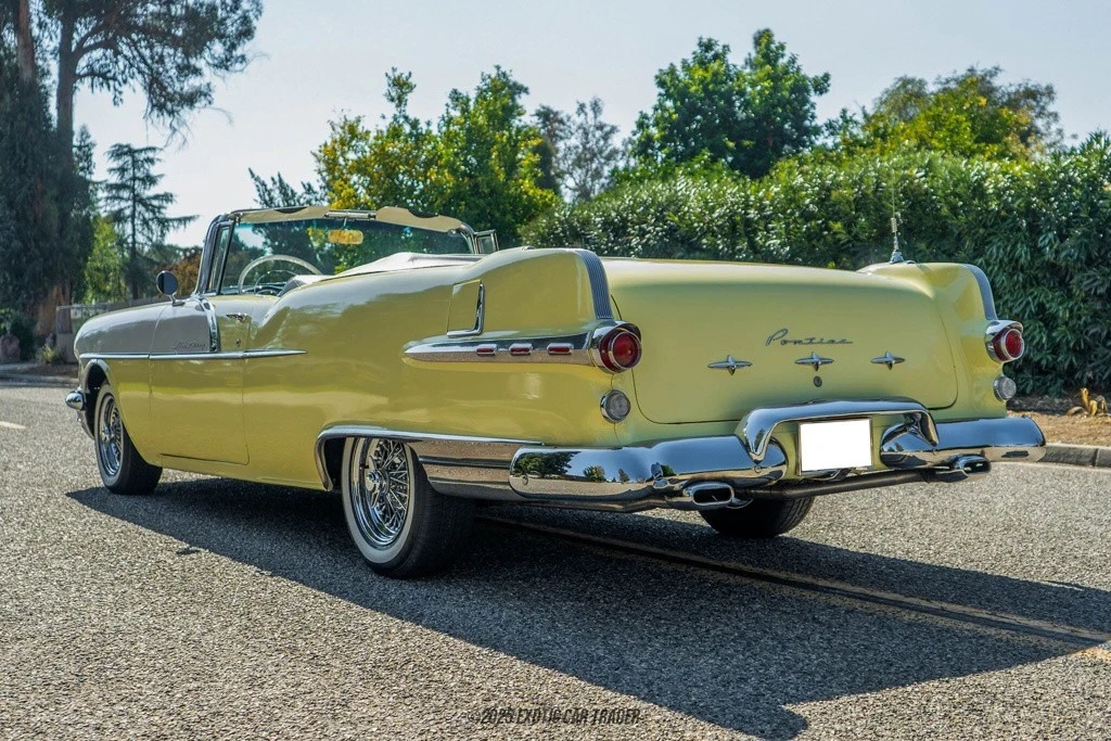 1956 Pontiac Star Chief - Image 6 of 12