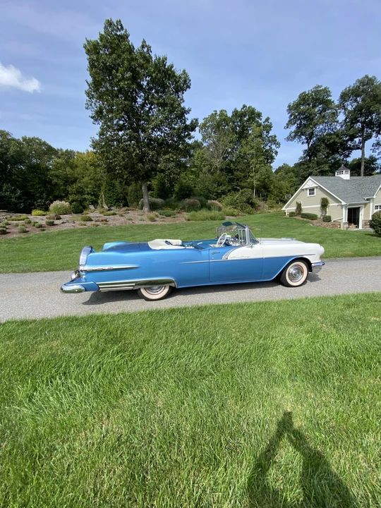 1956 Pontiac Star Chief - Image 7 of 31
