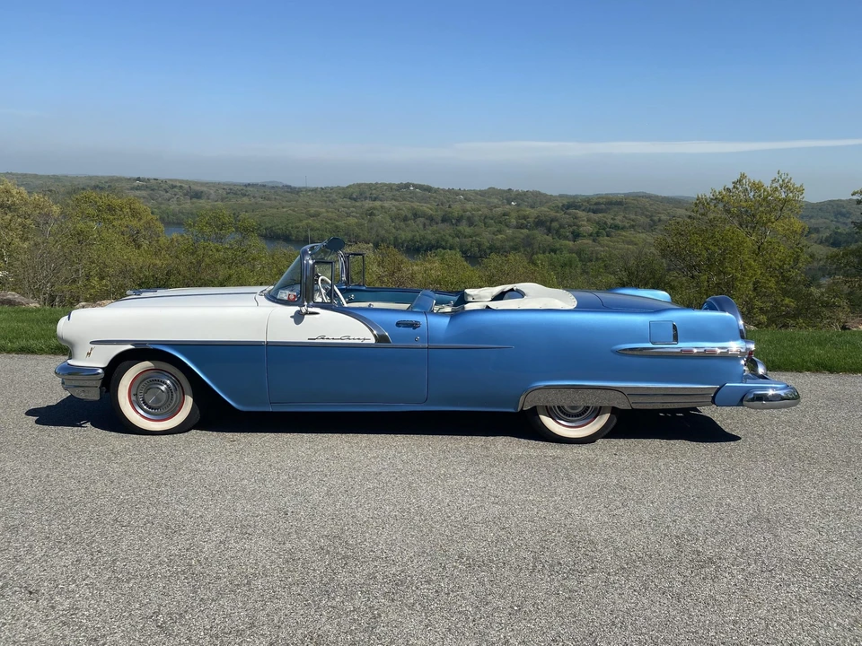 1956 Pontiac Star Chief - Image 13 of 31