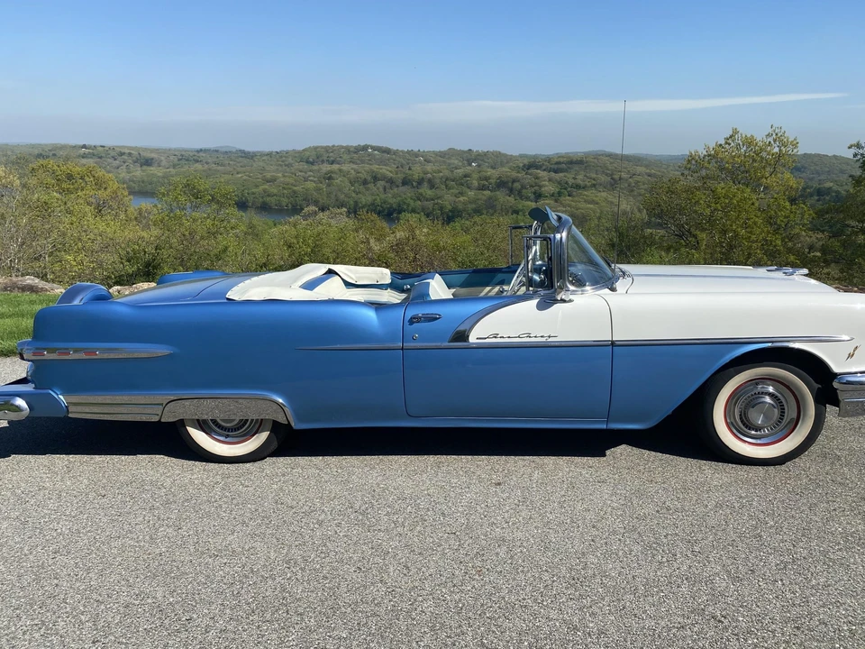 1956 Pontiac Star Chief - Image 6 of 31