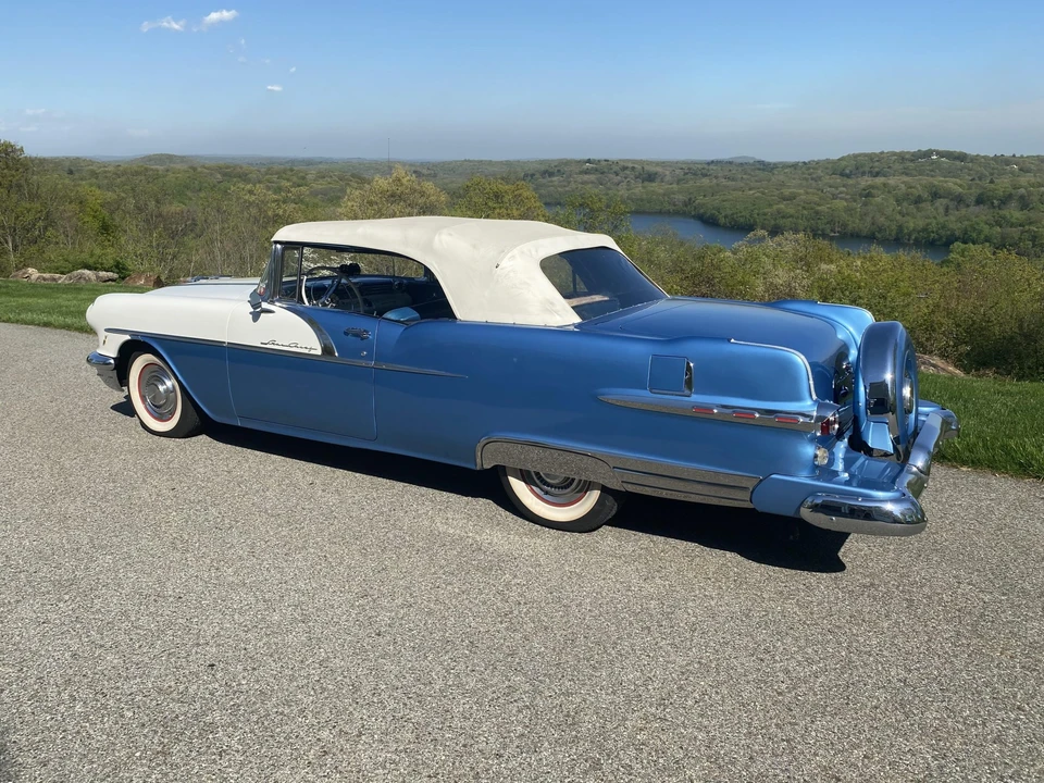 1956 Pontiac Star Chief - Image 18 of 31
