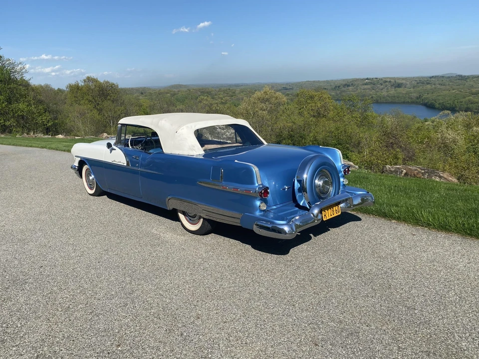 1956 Pontiac Star Chief - Image 17 of 31