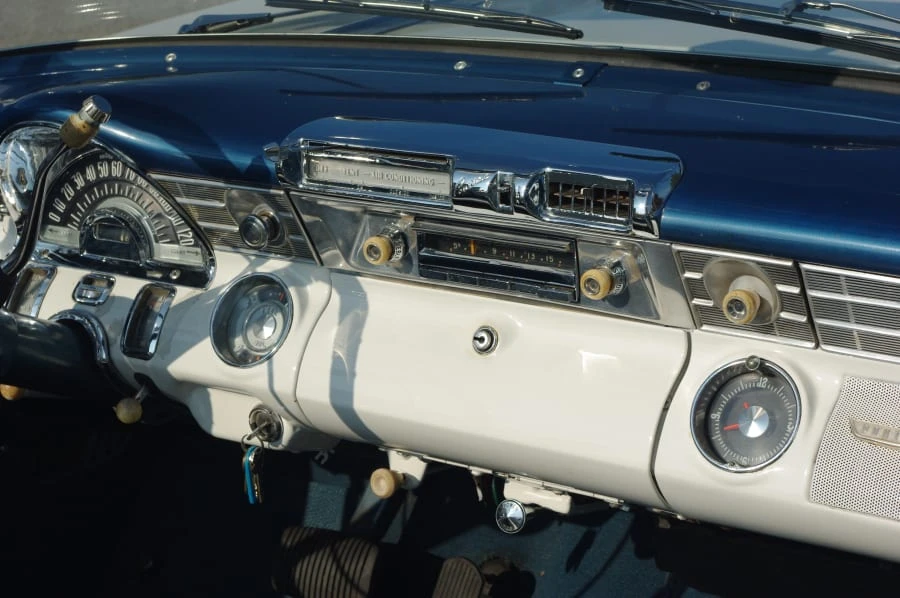 1956 Pontiac Star Chief - Image 4 of 7