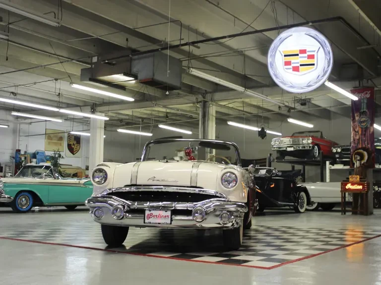 1956 Pontiac Star Chief - Image 10 of 17