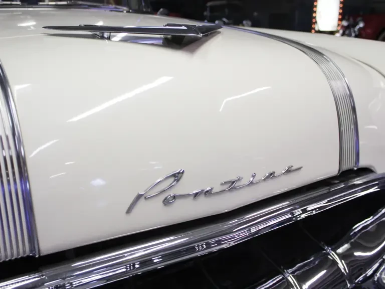 1956 Pontiac Star Chief - Image 7 of 17