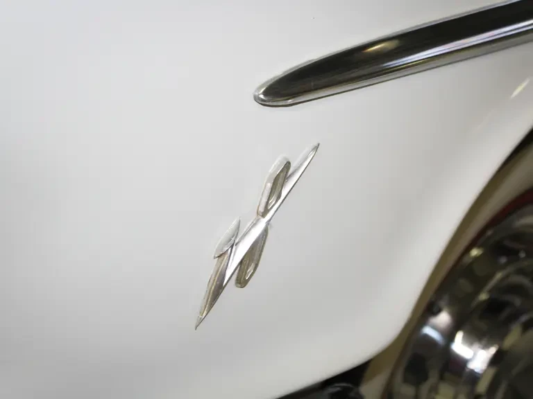 1956 Pontiac Star Chief - Image 9 of 17