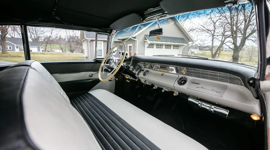 1956 Pontiac Star Chief - Image 21 of 31