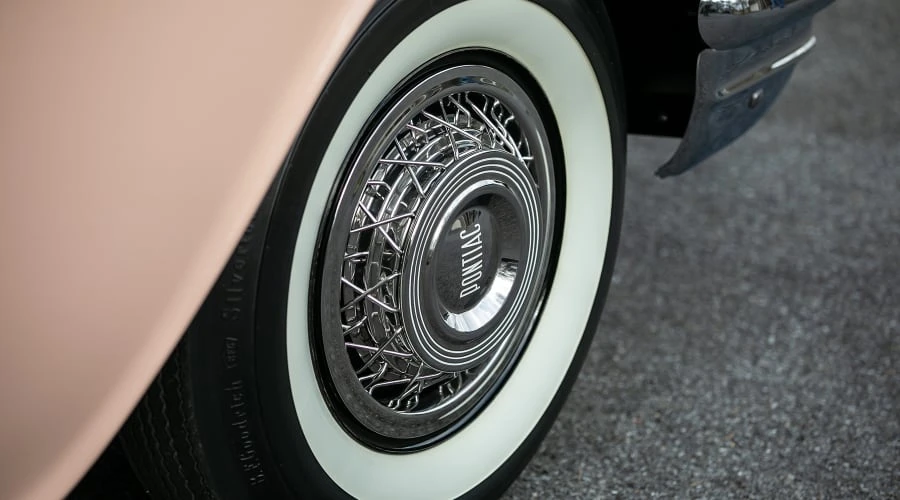 1956 Pontiac Star Chief - Image 5 of 31