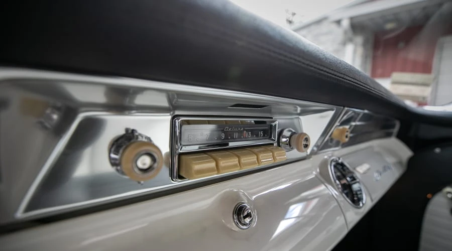 1956 Pontiac Star Chief - Image 23 of 31