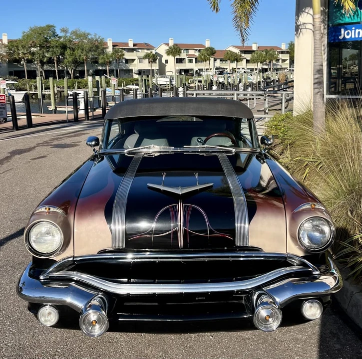 1956 Pontiac Star Chief - Image 8 of 14