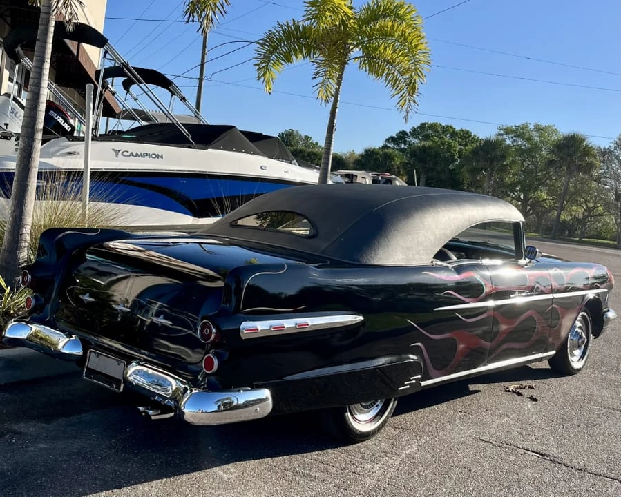 1956 Pontiac Star Chief - Image 10 of 14