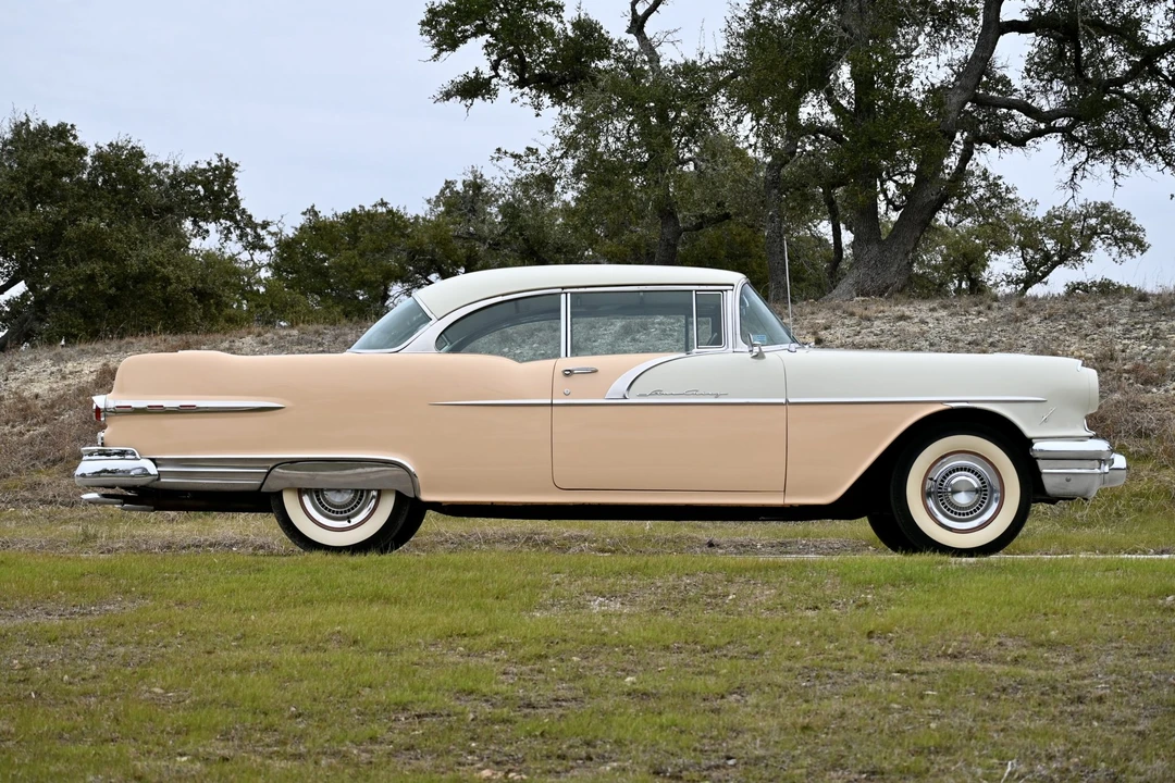 1956 Pontiac Star Chief - Image 14 of 31