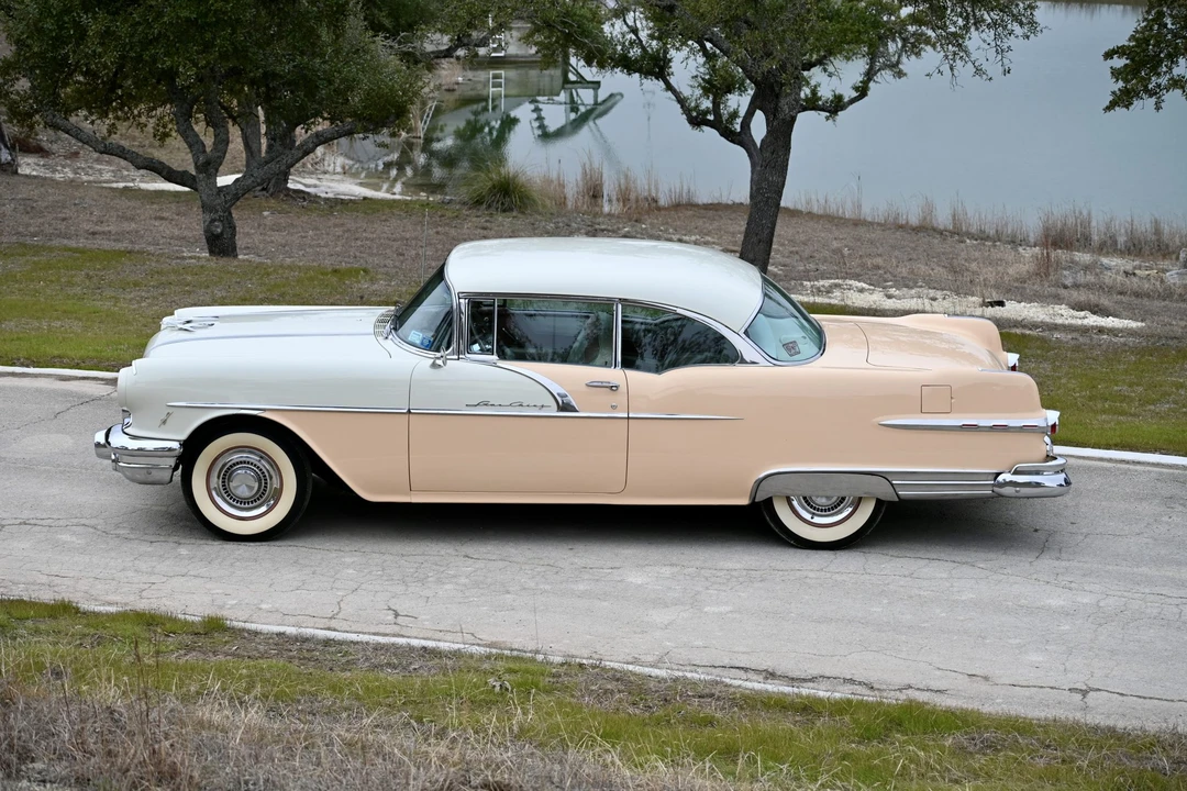1956 Pontiac Star Chief - Image 21 of 31