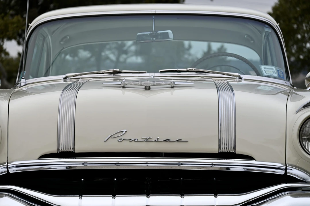 1956 Pontiac Star Chief - Image 27 of 31
