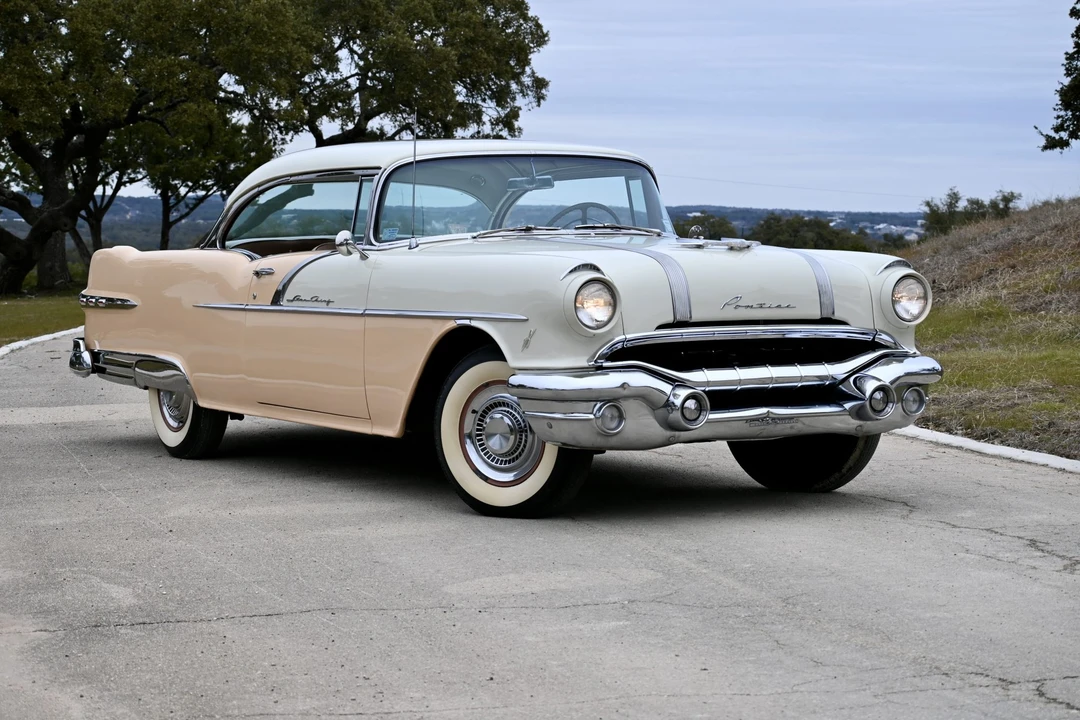 1956 Pontiac Star Chief - Image 11 of 31
