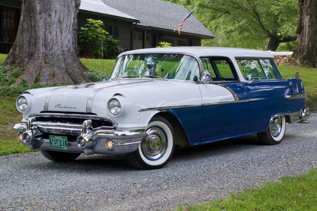 1956 Pontiac Star Chief - Image 5 of 31