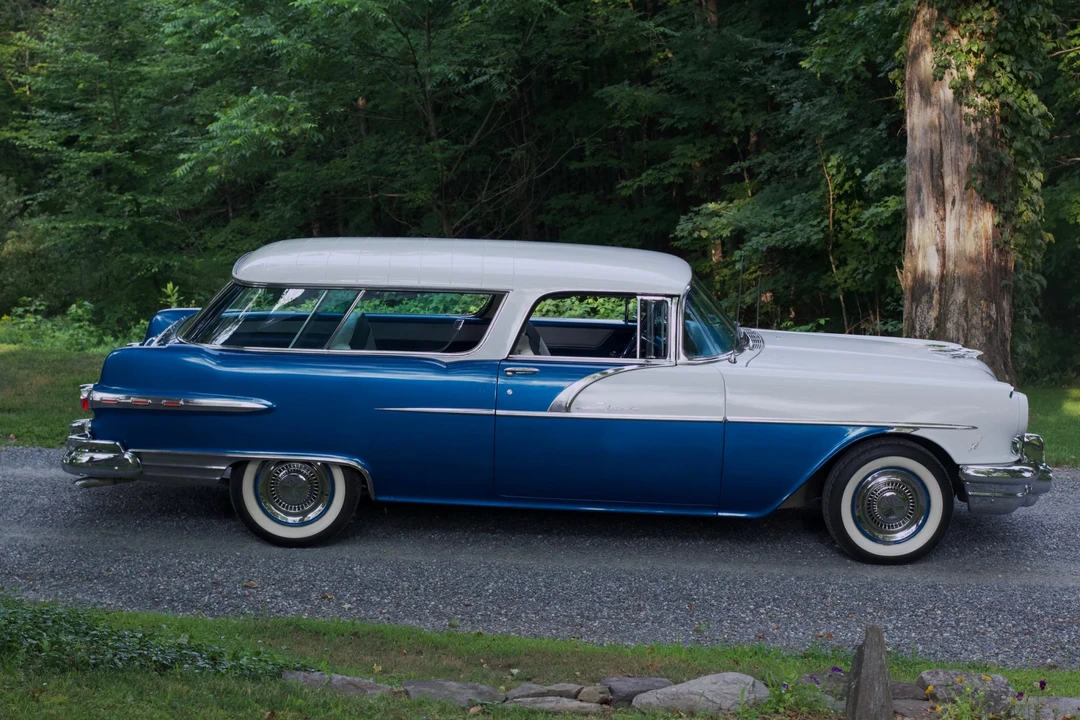 1956 Pontiac Star Chief - Image 17 of 31