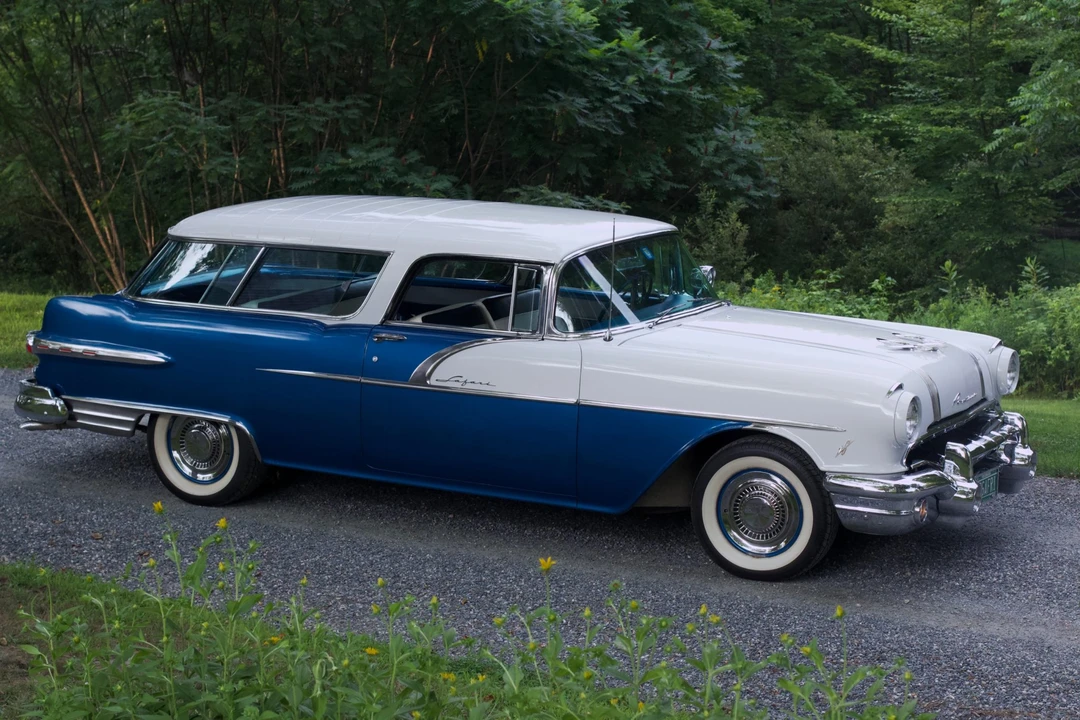 1956 Pontiac Star Chief - Image 19 of 31