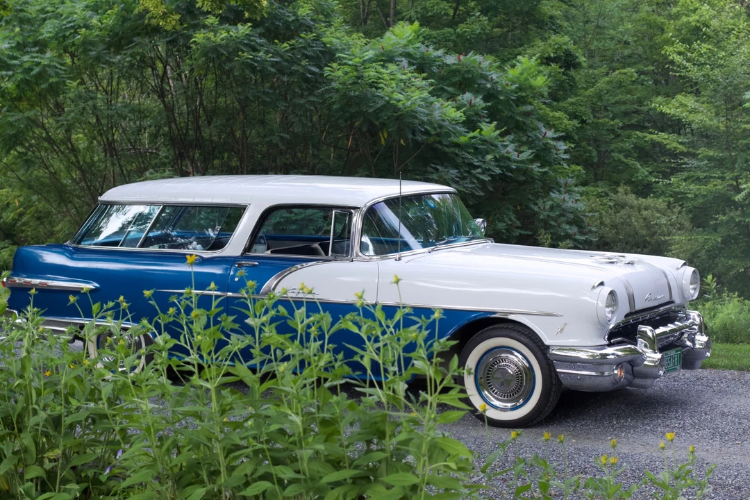 1956 Pontiac Star Chief - Image 20 of 31