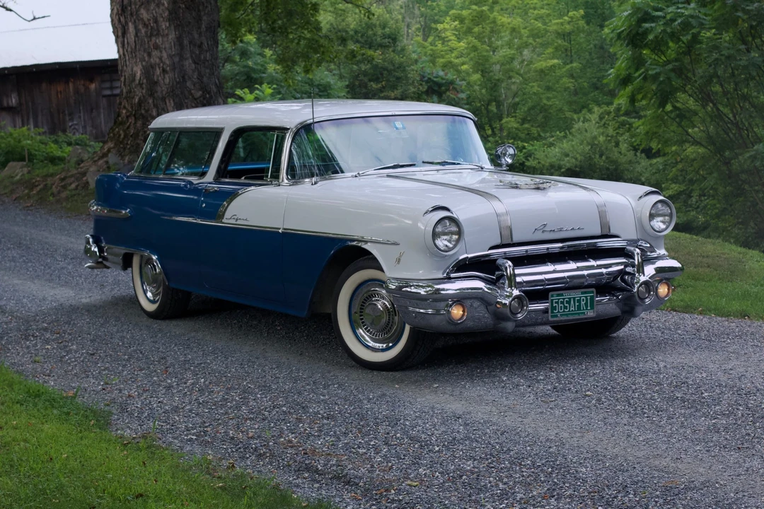 1956 Pontiac Star Chief - Image 29 of 31