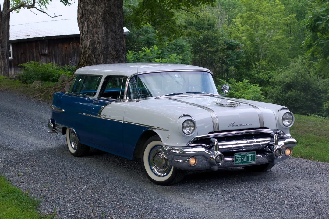 1956 Pontiac Star Chief - Image 30 of 31