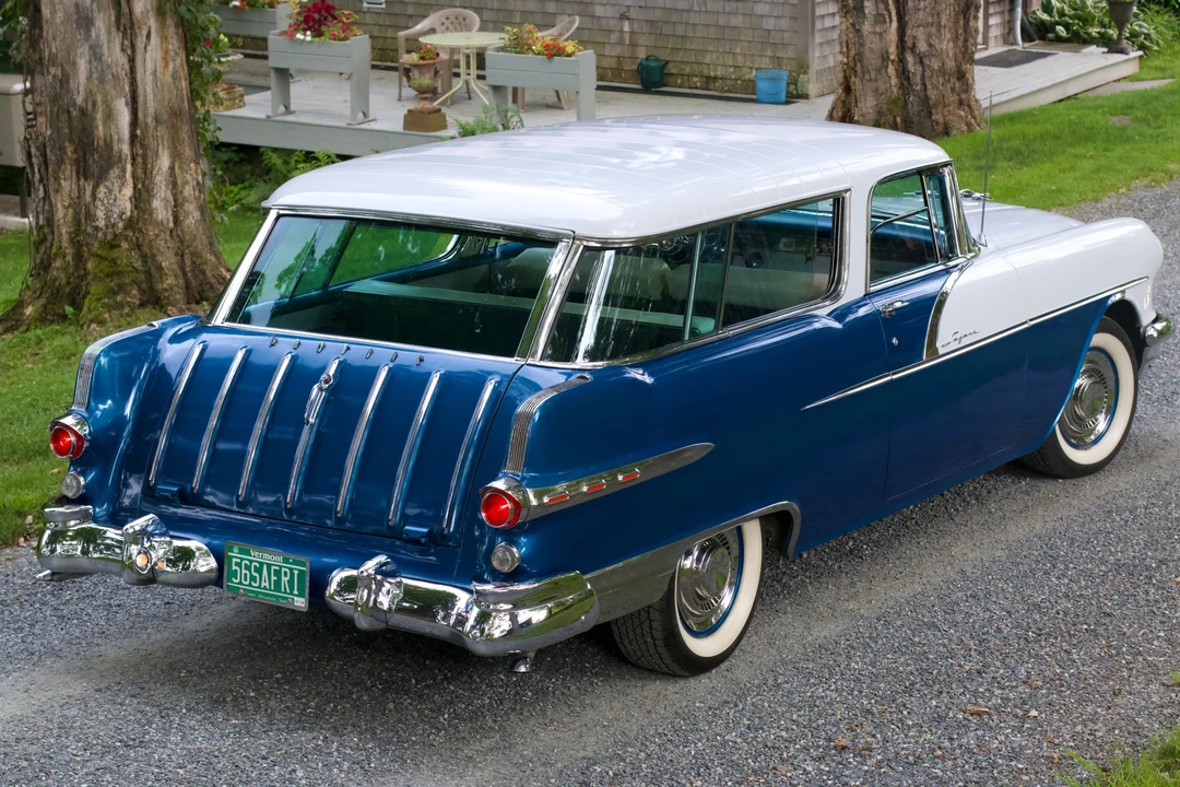 1956 Pontiac Star Chief - Image 13 of 31