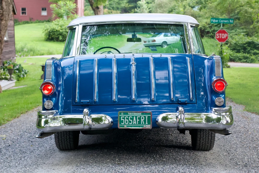1956 Pontiac Star Chief - Image 10 of 31