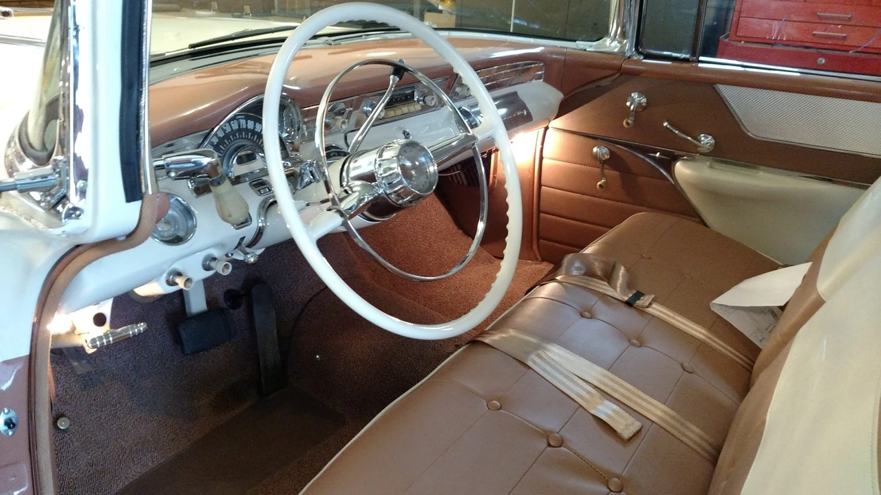 1956 Pontiac Safari - Image 17 of 31