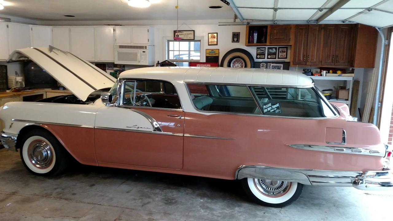 1956 Pontiac Safari - Image 8 of 31