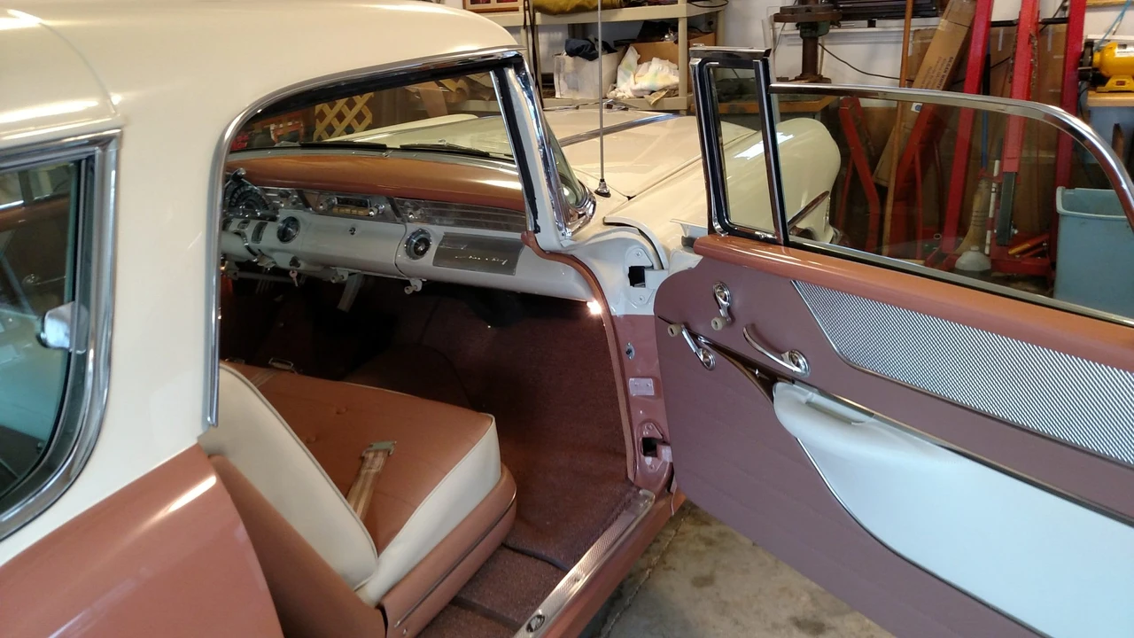 1956 Pontiac Safari - Image 21 of 31