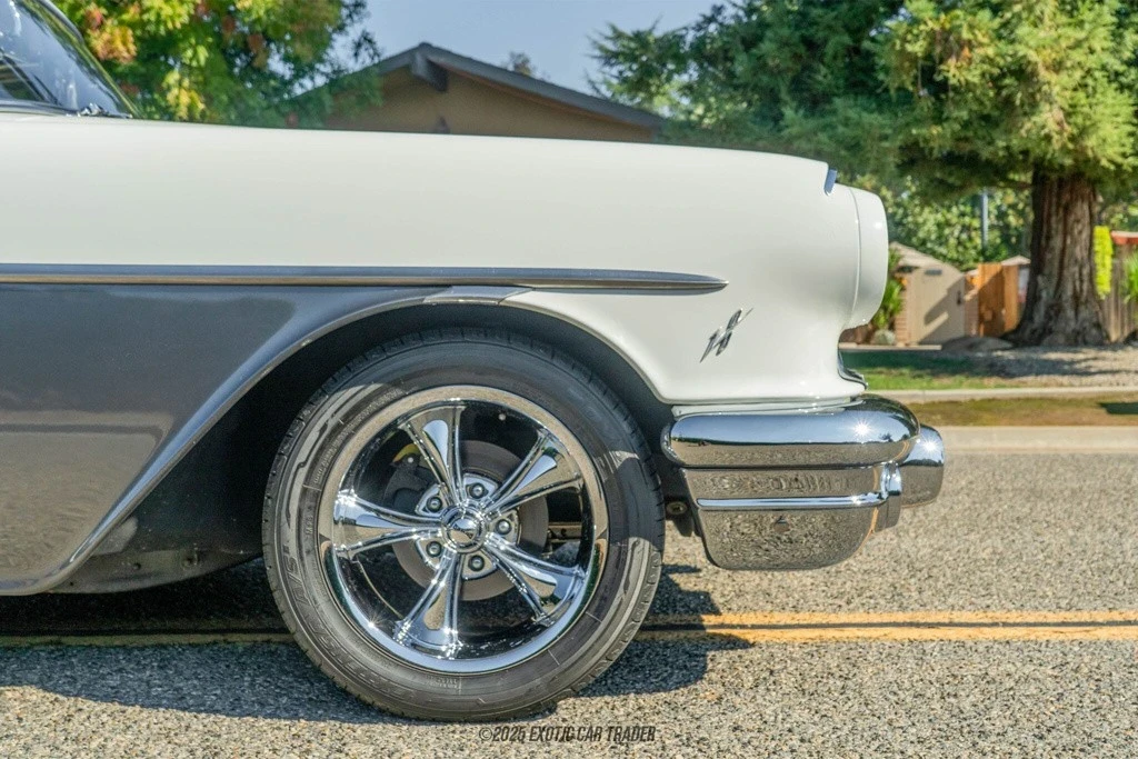 1956 Pontiac Star Chief - Image 11 of 12