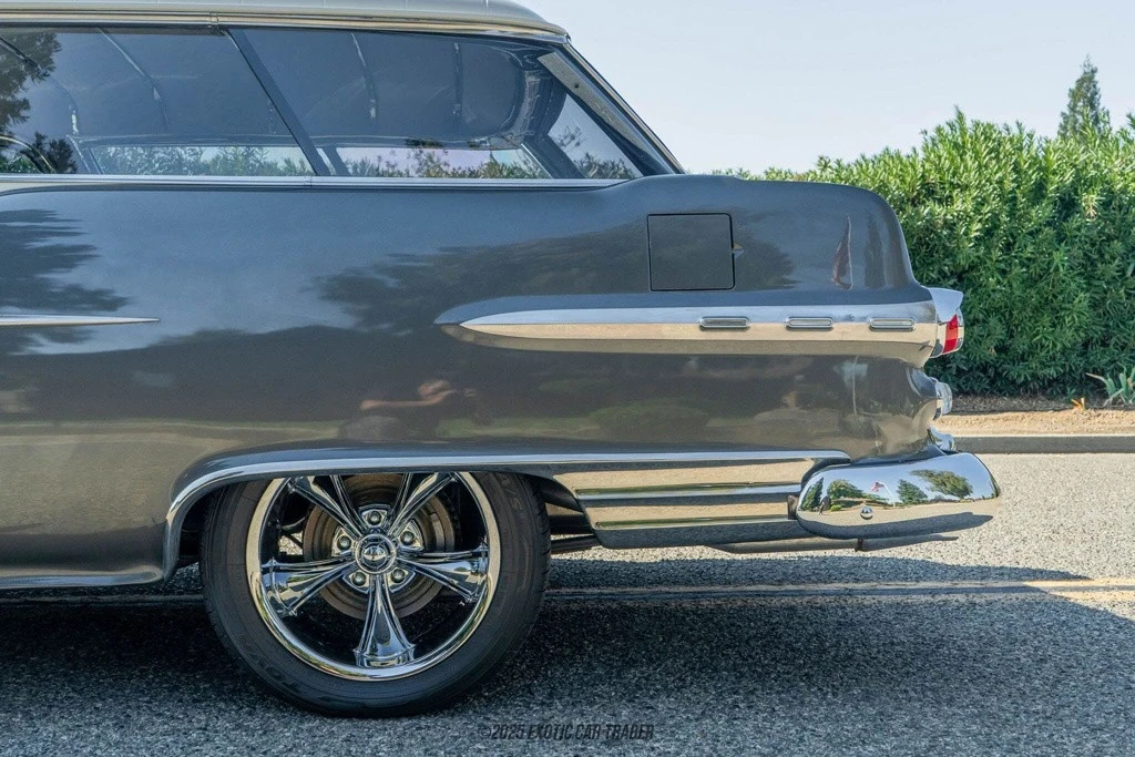 1956 Pontiac Star Chief - Image 5 of 12