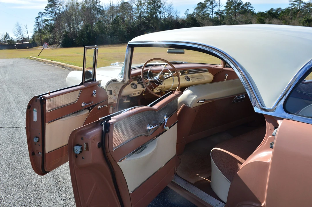 1956 Pontiac Star Chief - Image 31 of 31