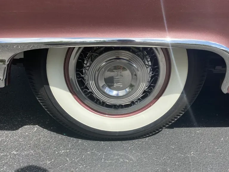 1956 Pontiac Star Chief - Image 26 of 31