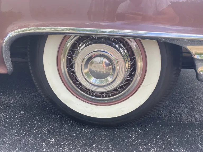 1956 Pontiac Star Chief - Image 22 of 31