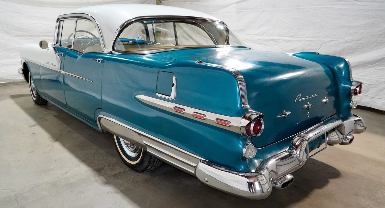 1956 Pontiac Star Chief - Image 5 of 21