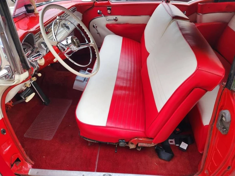 1956 Pontiac Star Chief - Image 9 of 19