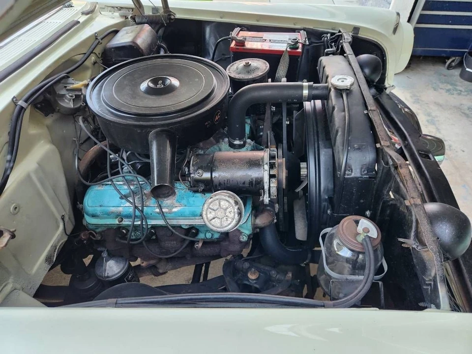 1956 Pontiac Star Chief - Image 16 of 19