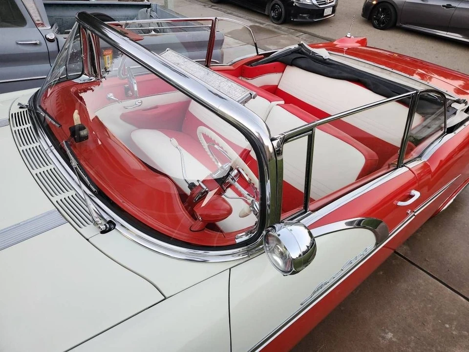 1956 Pontiac Star Chief - Image 15 of 19