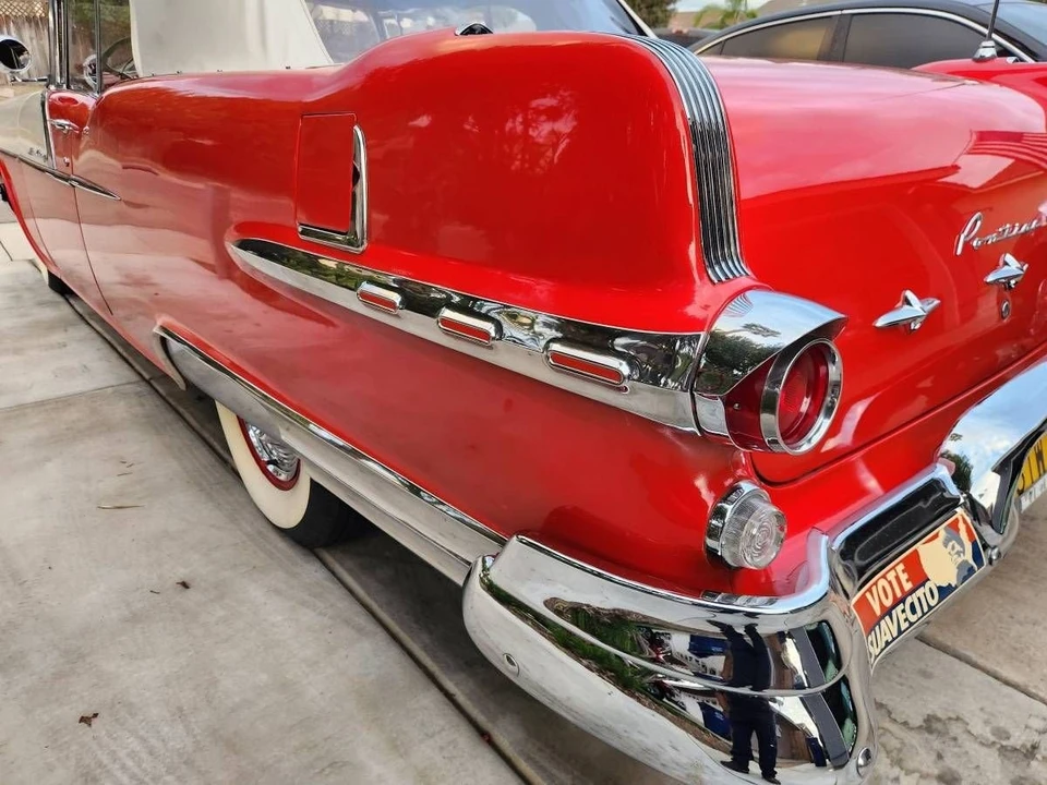 1956 Pontiac Star Chief - Image 5 of 19