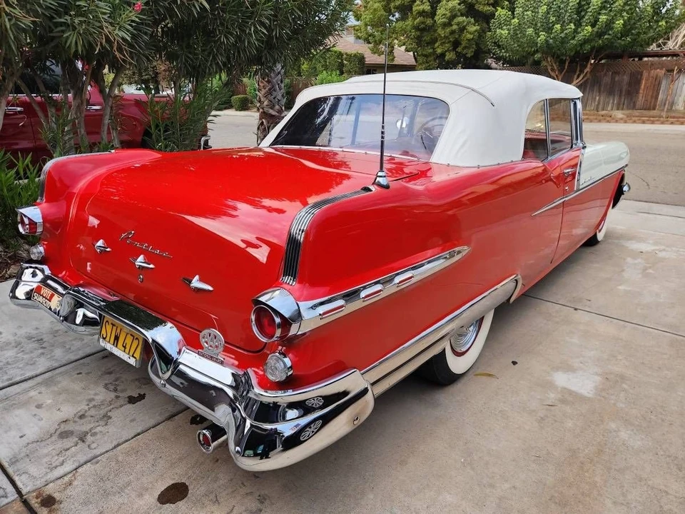 1956 Pontiac Star Chief - Image 6 of 19