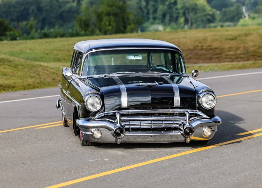 1956 Pontiac Star Chief - Image 5 of 31