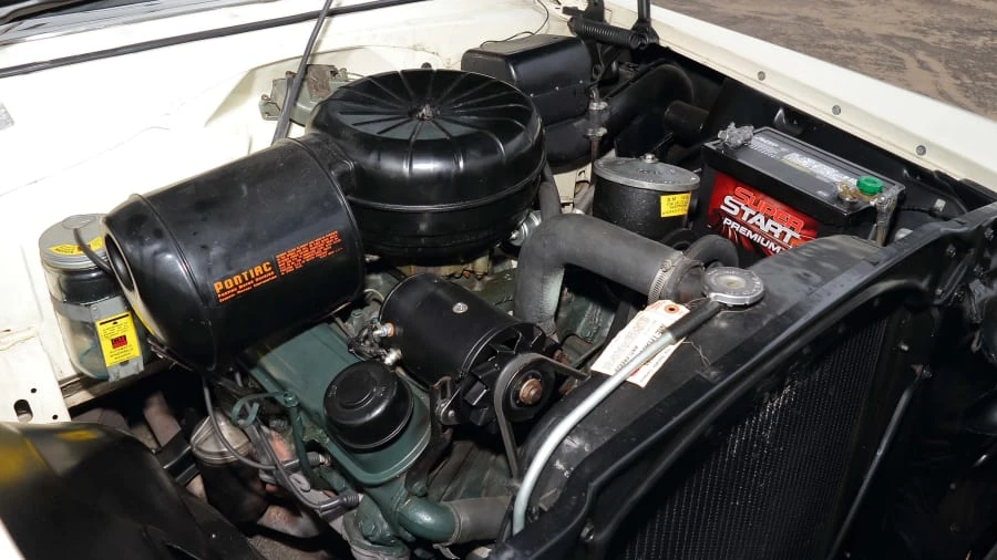 1956 Pontiac Star Chief - Image 7 of 22