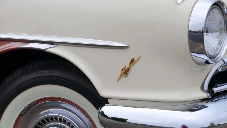 1956 Pontiac Star Chief - Image 19 of 22