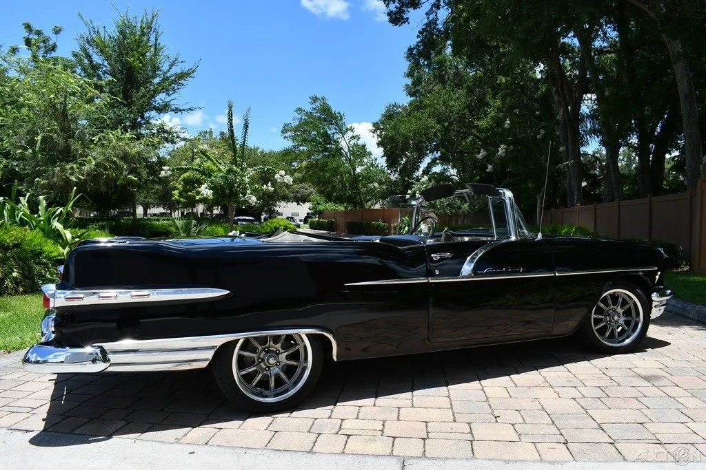 1956 Pontiac Star Chief - Image 14 of 21