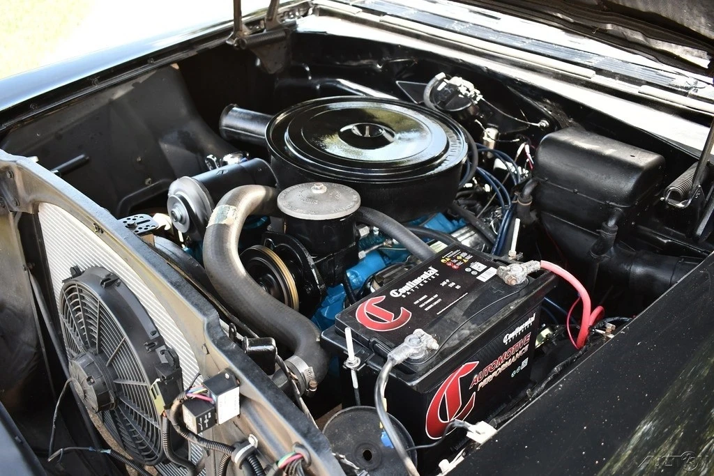 1956 Pontiac Star Chief - Image 8 of 21