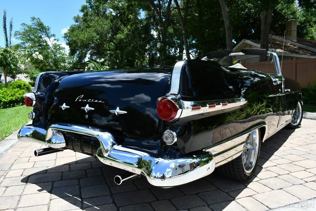 1956 Pontiac Star Chief - Image 13 of 21